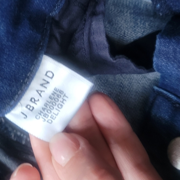 J Brand Charlene Mid Rise Boot Cut Jeans in Dark Denim Size 24 - Picture 6 of 8